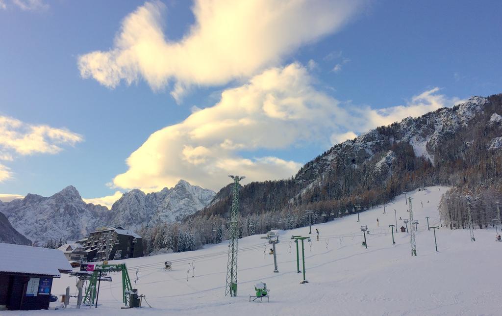 Apartmaji In Sobe Tina Kranjska Gora Luaran gambar