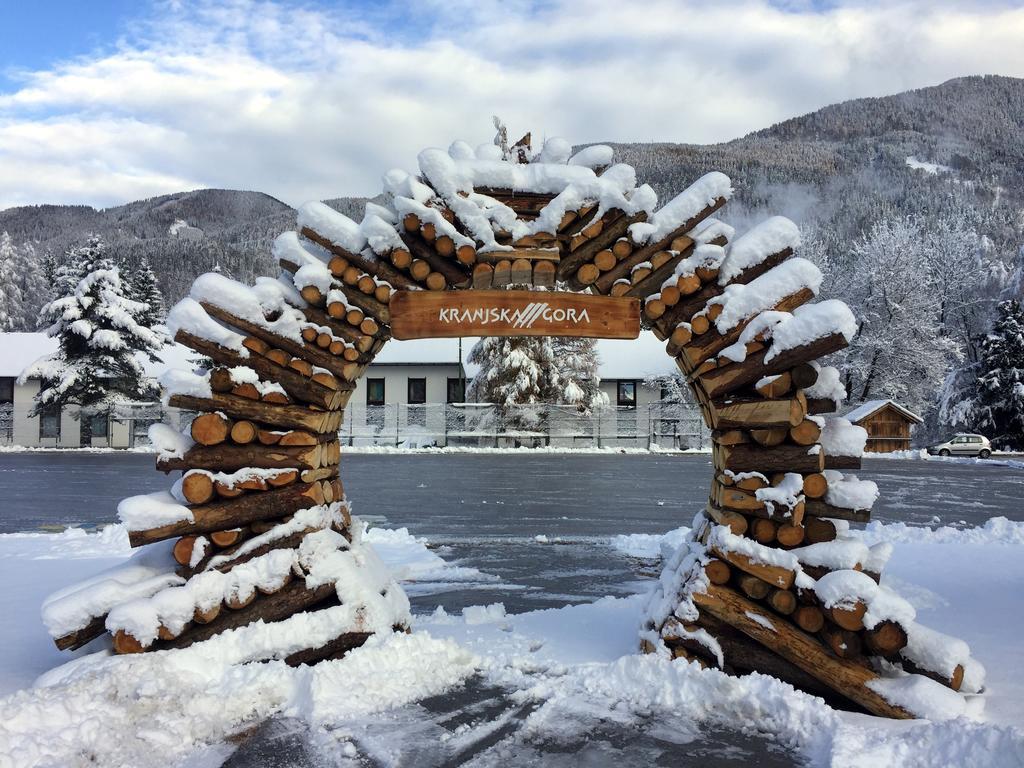 Apartmaji In Sobe Tina Kranjska Gora Luaran gambar