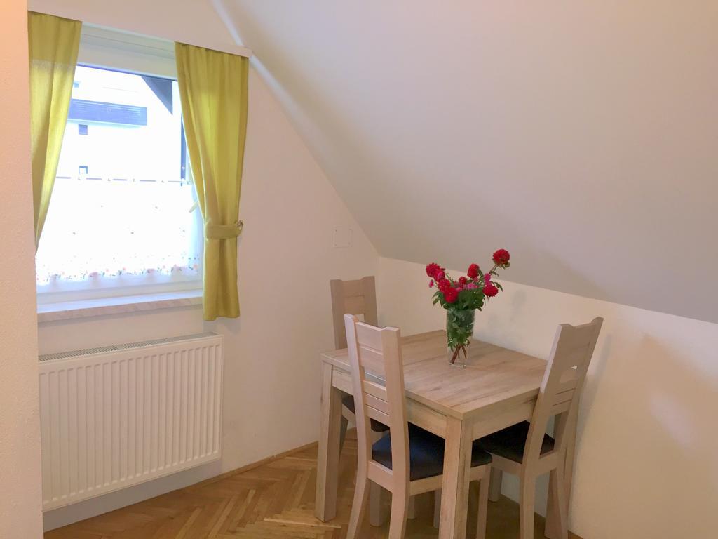 Apartmaji In Sobe Tina Kranjska Gora Luaran gambar