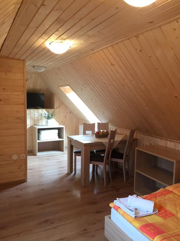 Apartmaji In Sobe Tina Kranjska Gora Luaran gambar