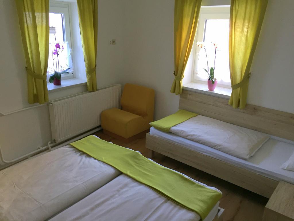 Apartmaji In Sobe Tina Kranjska Gora Luaran gambar