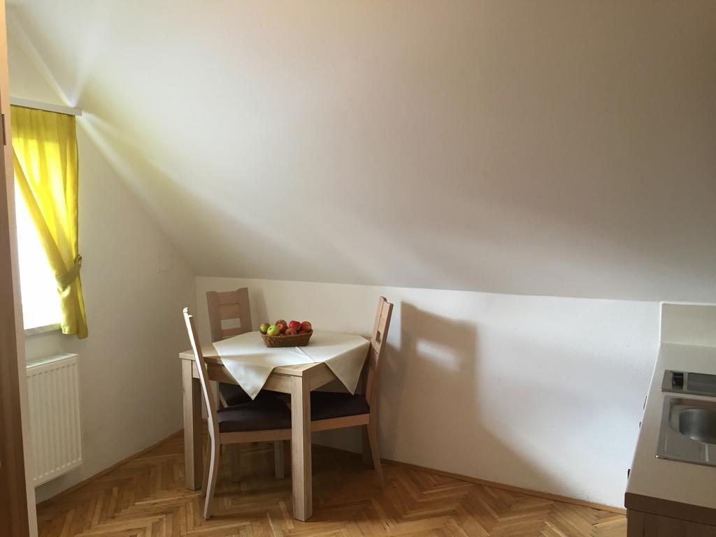 Apartmaji In Sobe Tina Kranjska Gora Luaran gambar