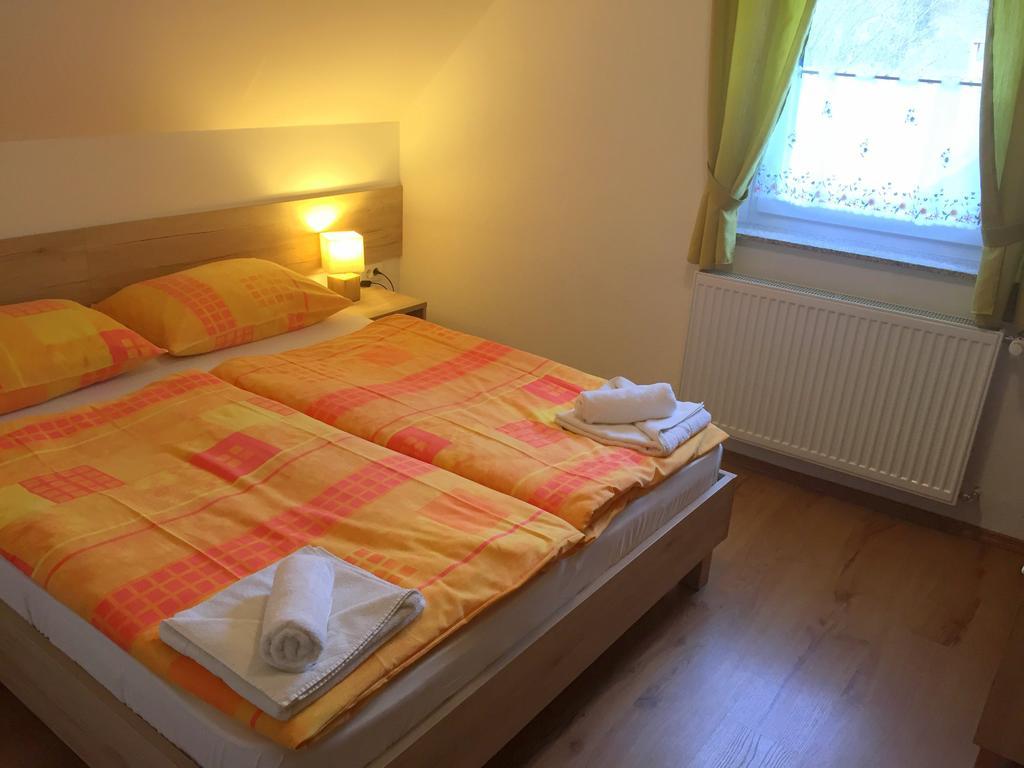 Apartmaji In Sobe Tina Kranjska Gora Luaran gambar
